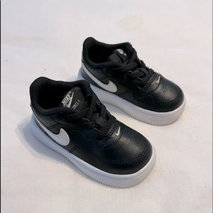 Nike air force 1s 6c(toddler/baby)